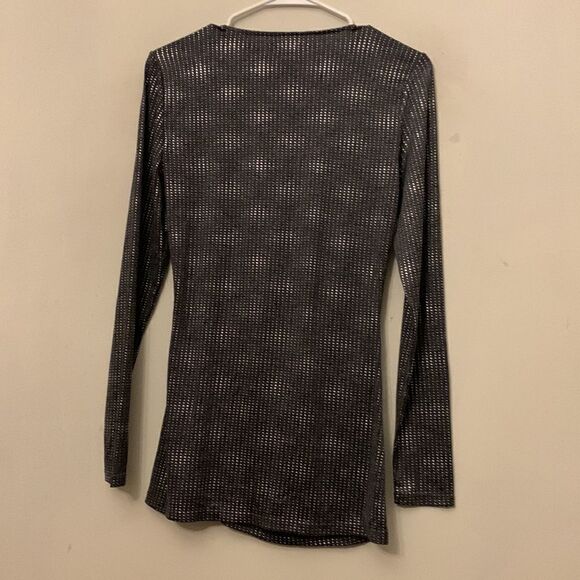 Cache long sleeve black beaded side gathered blouse Size S NWOT - Picture 6 of 6